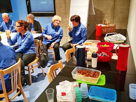 Josef und Olga: Das Buffet ist eröffnet